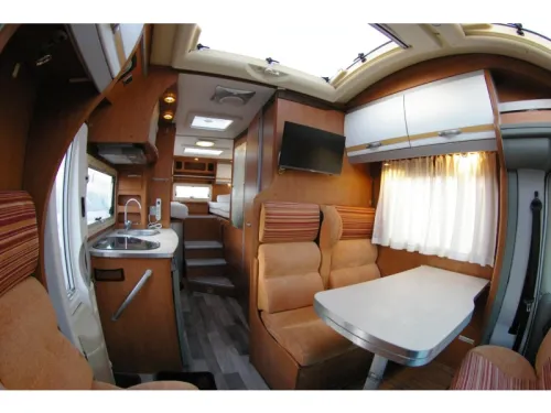 Benimar Perseo 560 Single beds, XXL Garage photo: 10