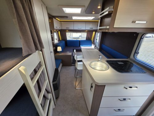 Knaus Lifestyle 550 LK Lounge & Etagenbett Foto: 7