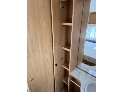 B&uuml;rstner Ventana 460 TS - Mover - Auvent  photo : 11