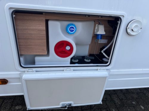 Weinsberg CaraSuite 700 MEG 2x airco 4 pers photo: 25