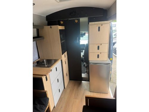 Autocaravana Fiat FIAT DUCATO Ducato 2.3 140 CV AUTOM&Aacute;TICA CARPLAY Magn&iacute;fica Autoconstrucci&oacute;n 2023 foto: 11