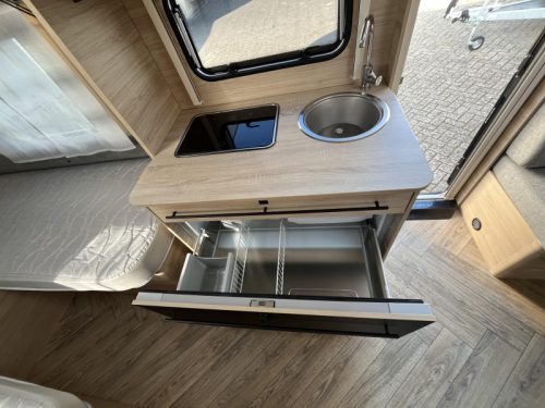 Caravelair Sport Line 492 Unico Verona Prs-voorwand  foto: 8