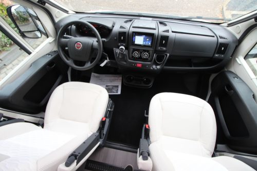 Adria Martix 670 DC Plus photo: 16