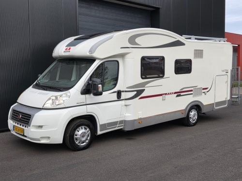 Adria Matrix M 680 SP 5 Gurtpl&auml;tze! Foto: 6