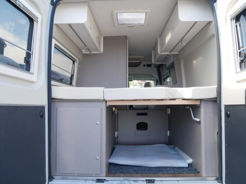 Etrusco (Laika) 600 DB Complete Selection, 6 Meter Van conversion Automatic photo: 20