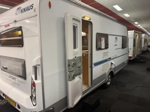 Knaus Sport 500 FDK LIT SUPERPOS&Eacute; LIT FIXE BANQUETTE