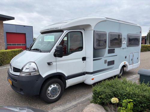 Knaus Sun Ti Renault Master 2.5 dCi | Motorhome | Cassette awning | Rear bike carrier | Electric front windows | NAVI | PANO | Automatic air conditioning photo: 14