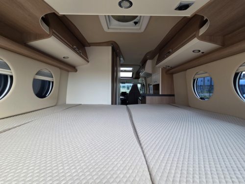 Malibu Charming GT Skyview 600 Luftfederung Skyroof Foto: 12