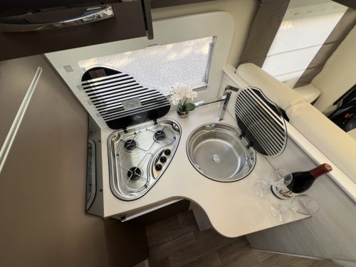 Chausson Welcome 728 EB QUEENSBED + HEFBED ZONNEPANEEL Foto: 5