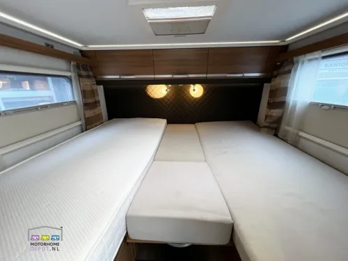 Adria Matrix M 670 SL Length and Lift Bed photo: 8