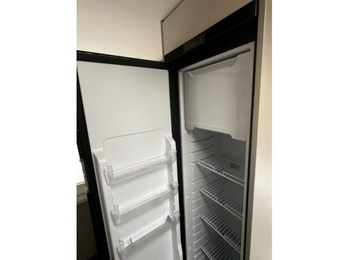 LMC Tracer A 690 Teilintegriert Automatik | Tempomat | Markise | R&uuml;ckfahrkamera | Dusche | Toilette | 4 Schlafpl&auml;tze | Foto: 10