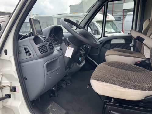 LMC Fiat Ducato 2.8 JTD 128 HP, AUTOMATIC Semi-integrated, Engine air conditioning, 2 Single beds (Low), Alko-chassis etc. Year of manufacture 2003 Motorhome centre on the road Marum photo: 11