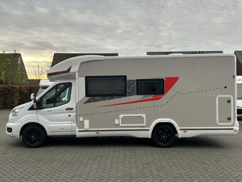Challenger Graphite Ultimate 380 ( Chausson 720 ), 5 berths photo: 4