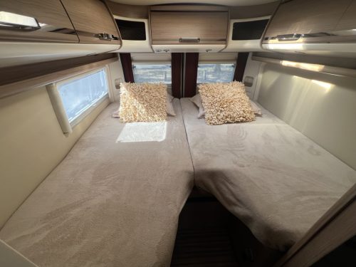 Malibu Van Charming 640 LE AUTOMATIC SINGLE BEDS EURO6 photo: 2