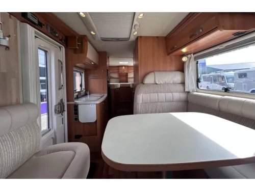 Hymer Exsis-I 678 nur 29000 km Foto: 4