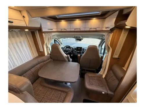 Carthago C-Tourer T 144 LE 4 Personen, LPG, Automatik Foto: 15