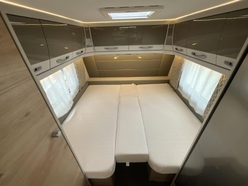Dethleffs Nomad 490 EST MOVER-DOUCHE-LUIFEL-AIRCO Foto: 6