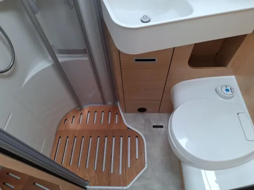 Hymer B-MC T BLACKLINE +LEVEL FULL OPT photo: 4