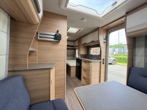 Knaus Sudwind 60 Years 460 EU Single beds MoverAwning photo: 5