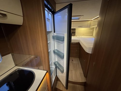 LMC Cruiser Passion 663 G Spring beds - 7 Meter photo: 10