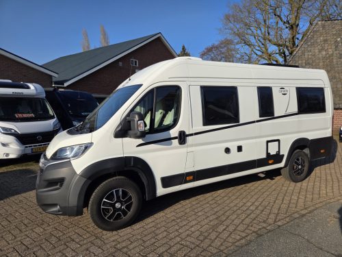 Carado V640 160hp 2019 single beds photo: 3