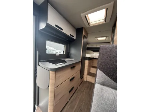 Knaus L!ve Ti Platinum 650 MEG Automaat foto: 7