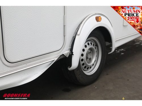Knaus Sport 450 FU Middenkeuken Rondzit foto: 10