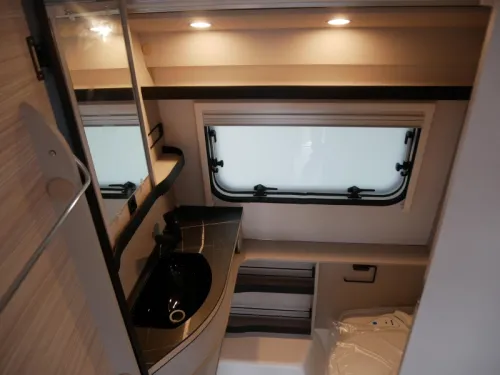 Eriba Touring 542 Silver Edition foto: 4