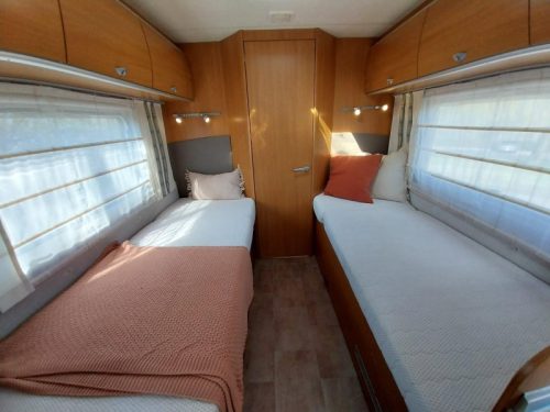 B&uuml;rstner Nexxo T 720 ENKE mit Einzelbetten unten  Foto: 15