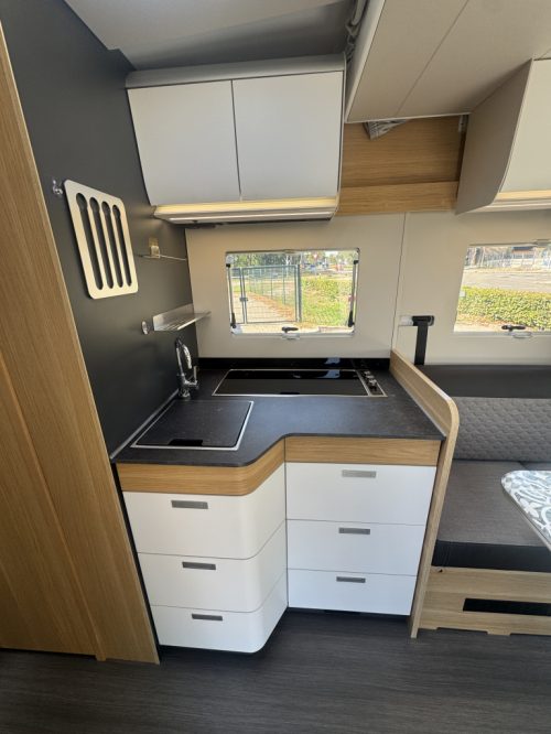 Adria Matrix 670 DC Plus photo: 11