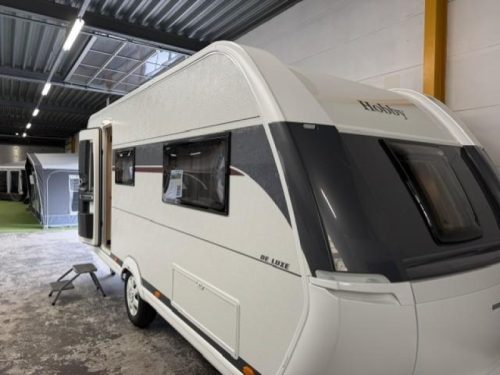 Hobby De Luxe 495 UL 1800 kg/ Bed extension photo: 1