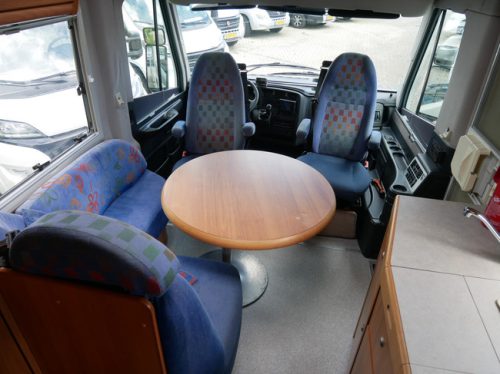 Fiat Knaus Travel Liner, A-class, French bed, Pop-top roof!! photo: 8