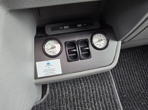 Knaus VAN TI PLUS 650 MEG PLATINUM SELECTION AUTOMATIC 180 HP ONLY 16,866 KM!! AIR CONDITIONING AIR SUSPENSION TV + SATELLITE SINGLE BEDS SWIVEL DETACHABLE TOWBAR photo: 13