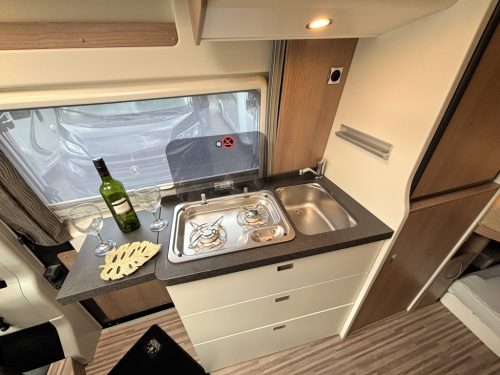 Carthago Malibu Van Charming GT 600 DB AUTOMATIC SINGLE BEDS 5.99M EURO 6 photo: 6