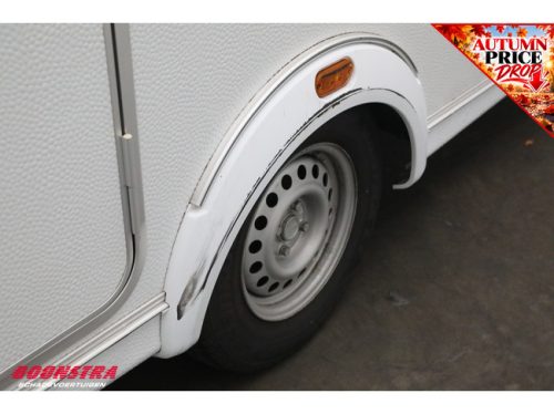 Knaus Sport 500 W04 Mover Awning photo: 8