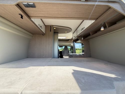 P&ouml;ssl Roadcamp R 540 8-Speed Automatic/Bearlock/NAV/Towbar/Elec/gas heater photo: 7