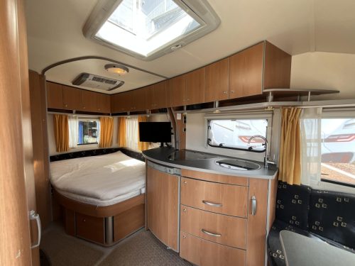 Kip Grey Line Special 47 TDB AIRCO-AWNING-MOVER photo: 3