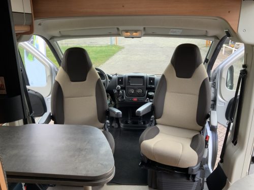 P&ouml;ssl Summit 600 Van conversion, 2.3 160 HP, with timing chain, Transverse bed, Motor-air conditioning, Swivel seats, Year of manufacture 2018 Camper centrum on the road Marum photo: 16