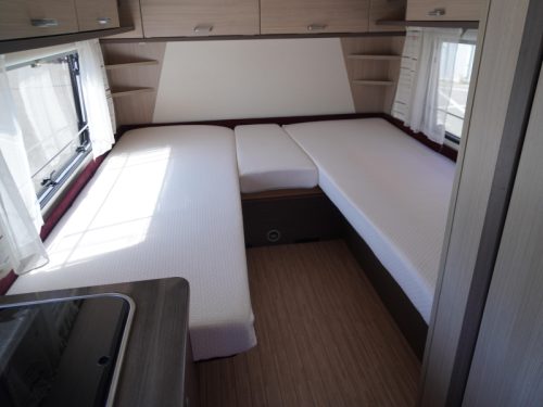 Dethleffs Tourist HD 460 WITH UNICO AWNING photo: 5