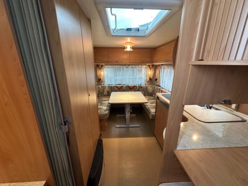 B&uuml;rstner Ventana 460 TS photo: 20