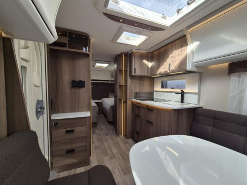 Kabe Ametist 560 GLE B2, Single beds  photo: 11