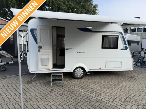 Caravelair Alba 400 FIXED BED DINETTE AWNING