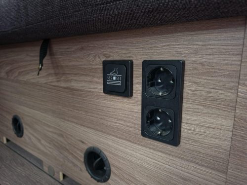 Knaus Sport Silver Selection 500 EU Komplett + Niveausystem! Foto: 19