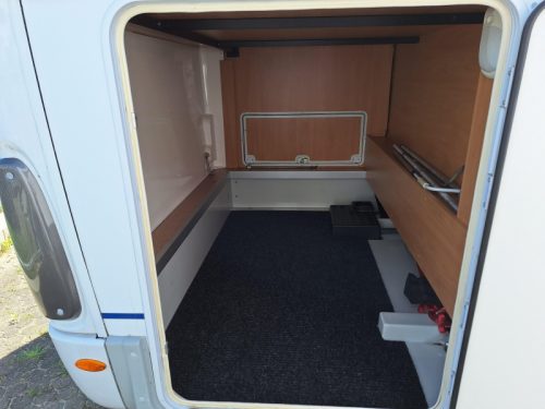 B&uuml;rstner Elegance 690 I 205CM BED-LPG+SOLAR PANEL photo: 7