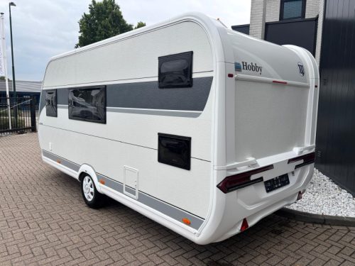 Hobby On Tour 470 KMF with awning and bunk bed  photo: 5