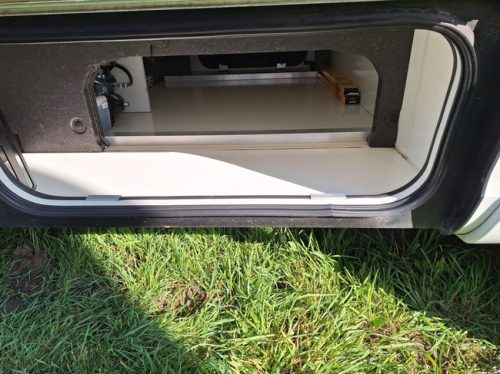 Hymer BML-I 780 PAS DE TOIT RELEVABLE+SUSPENSION PNEUMATIQUE ! photo : 22