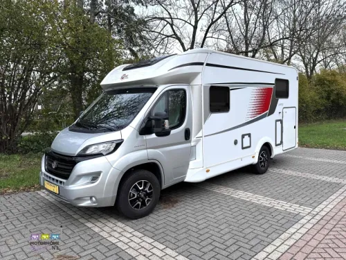 B&uuml;rstner Lyseo 690 T Limited Edition photo : 1