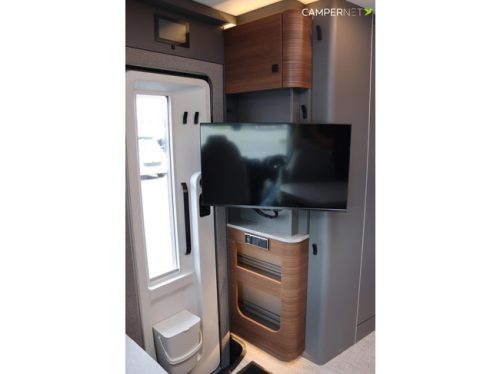Hymer BMC-T 600 170hp Automatic | Lithium | Diesel heating | Single beds | Premium equipment line | Inverter | SLC Chassis | Seat photo: 11