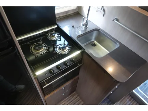 Adria Matrix Supreme 687 SL  photo: 15