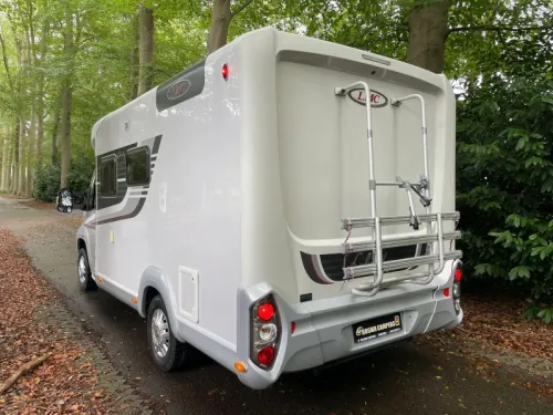 LMC Liberty Cruiser II 592 Compact Festbett Klimaanlage 14 Foto: 4